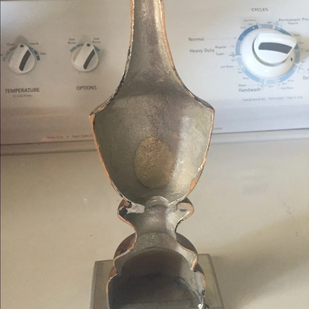 Brass Metal Decor Vintage - Picture 3 of 5
